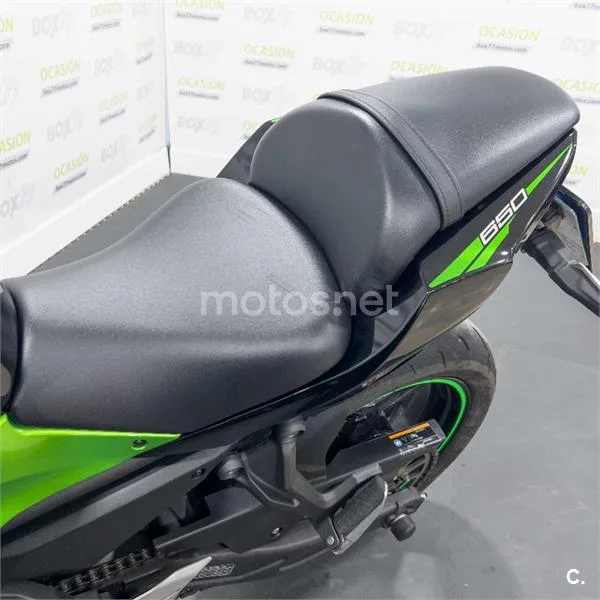 Kawasaki Ninja 650 – Vista 9