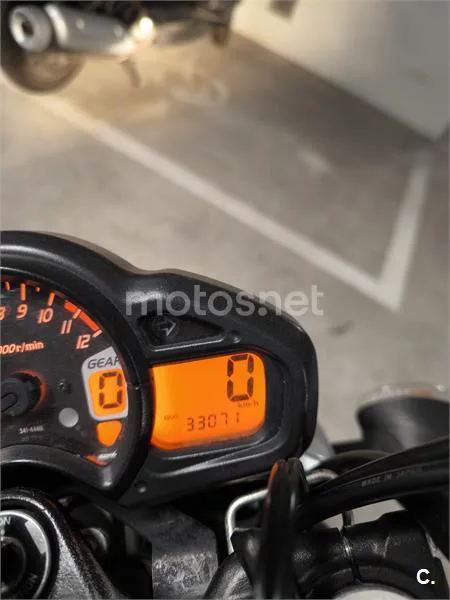 Suzuki SFV 650 Gladius – Vista 2