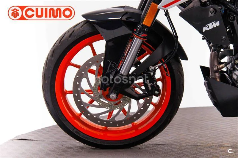 KTM 125 – Vista 21