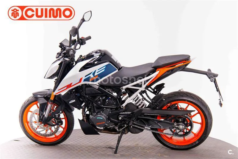 KTM 125 – Vista 8