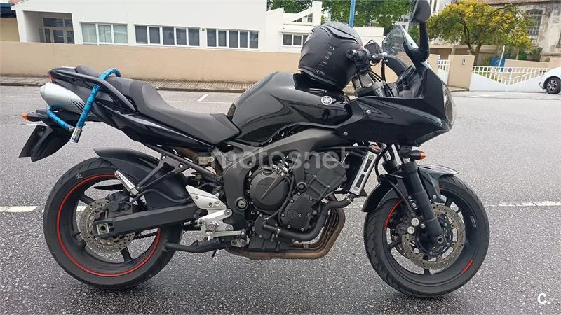 Yamaha FZ6 Fazer S2 – Vista 3