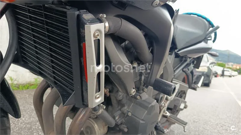 Yamaha FZ6 Fazer S2 – Vista 9
