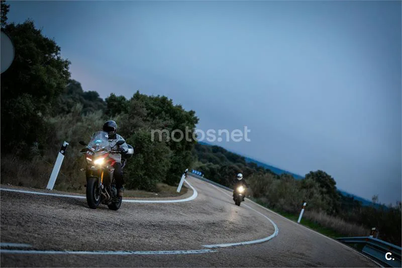 Yamaha MT-09 Tracer – Vista 6