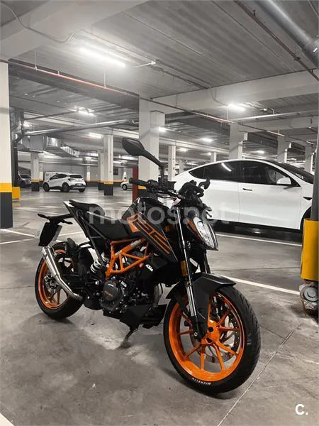 KTM 125 – Vista 5