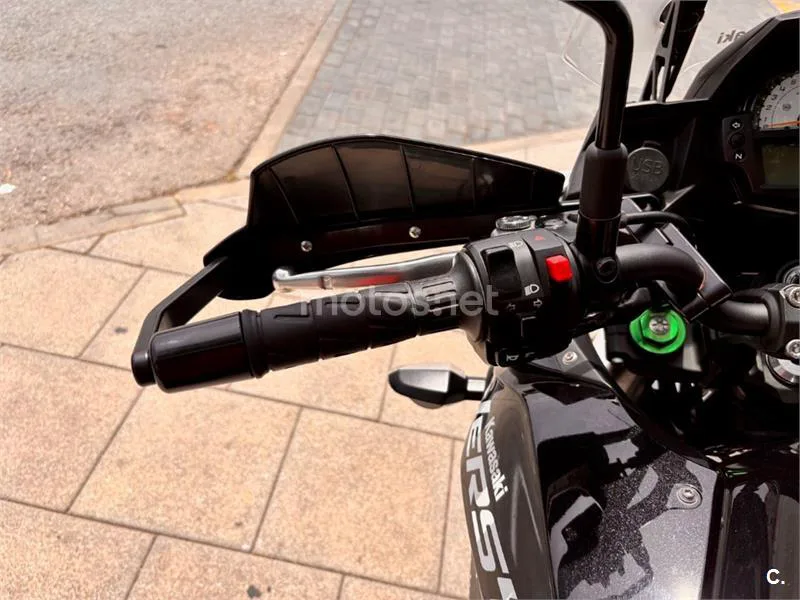 Kawasaki Versys – Vista 16