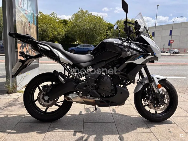 Kawasaki Versys – Vista 7