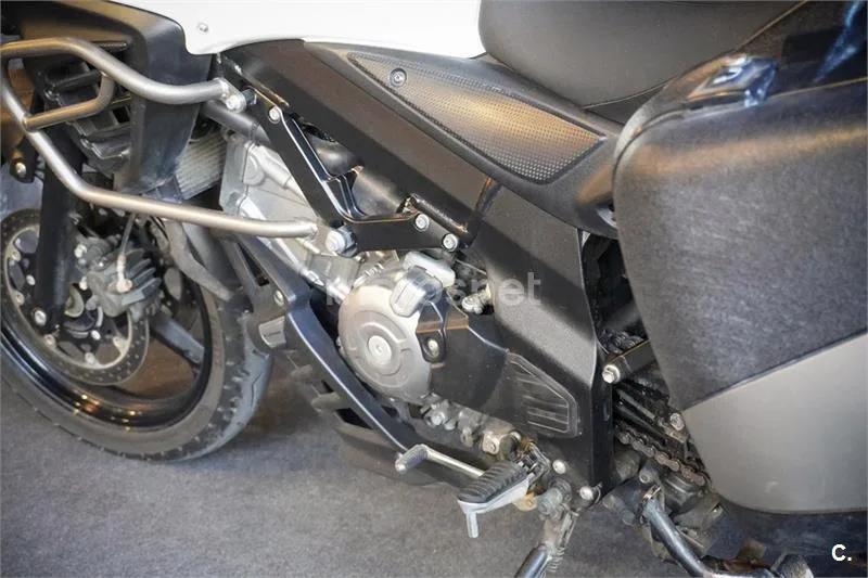 Suzuki V-Strom 650 – Vista 13