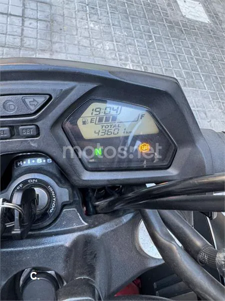 Honda CB 650F – Vista 3