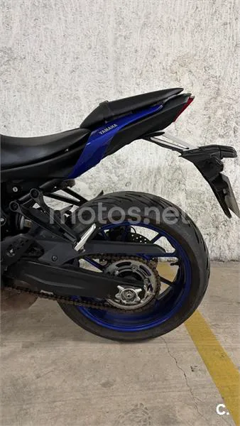 Yamaha MT-07 – Vista 6