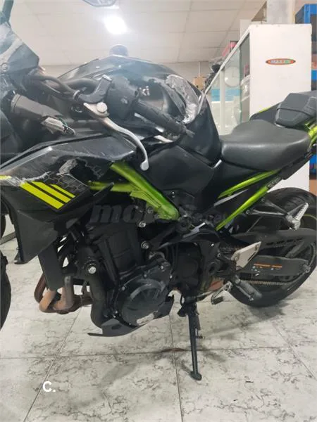 Kawasaki Z 900 – Vista 3