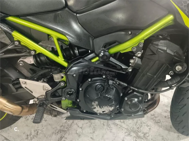 Kawasaki Z 900 – Vista 4