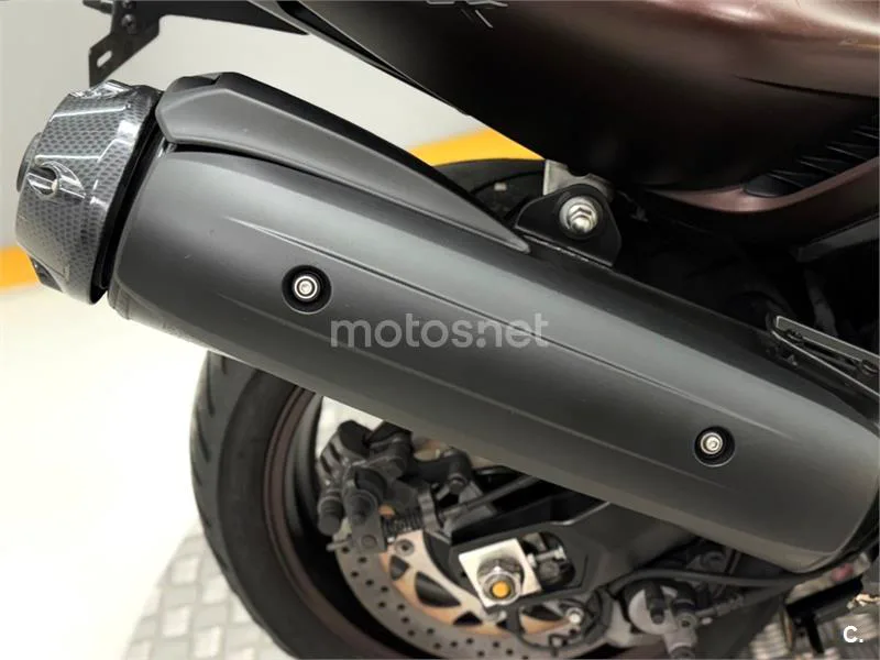 Yamaha TMAX 530 – Vista 11