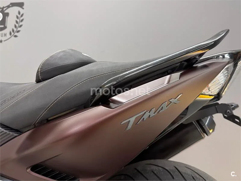 Yamaha TMAX 530 – Vista 17
