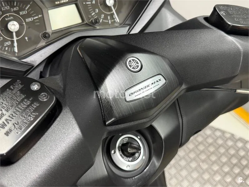 Yamaha TMAX 530 – Vista 9