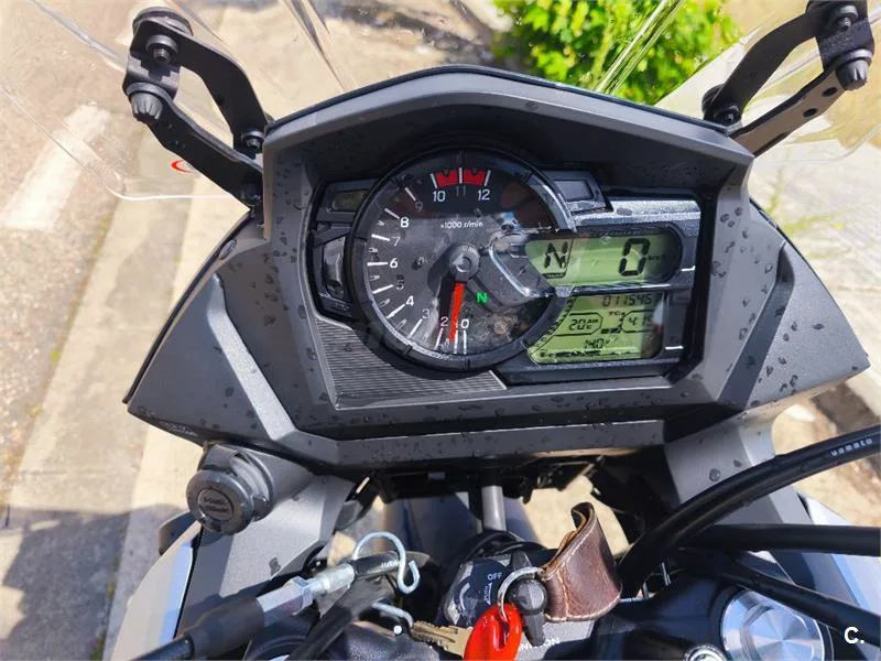 Suzuki V-Strom 650 XT – Vista 5