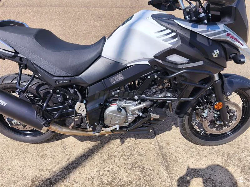 Suzuki V-Strom 650 XT – Vista 6