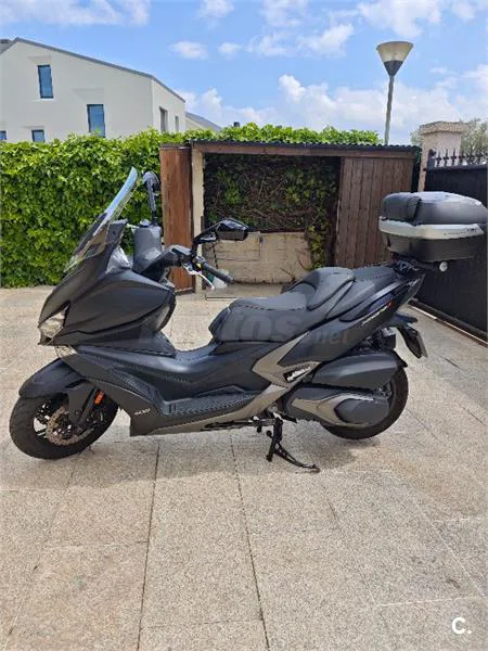 Kymco Xciting S 400 – Vista 2