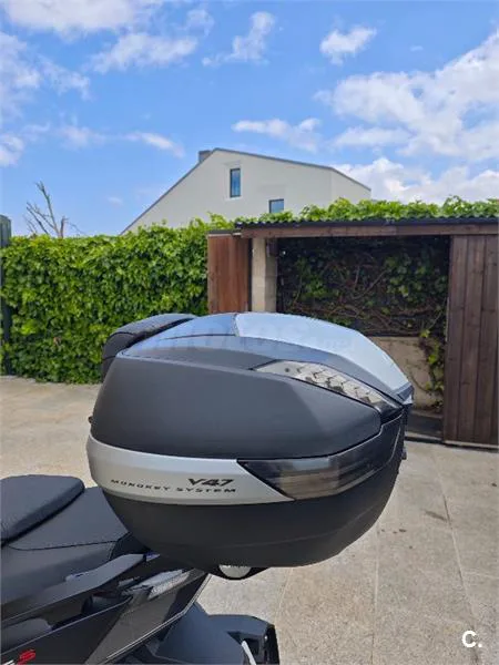 Kymco Xciting S 400 – Vista 4