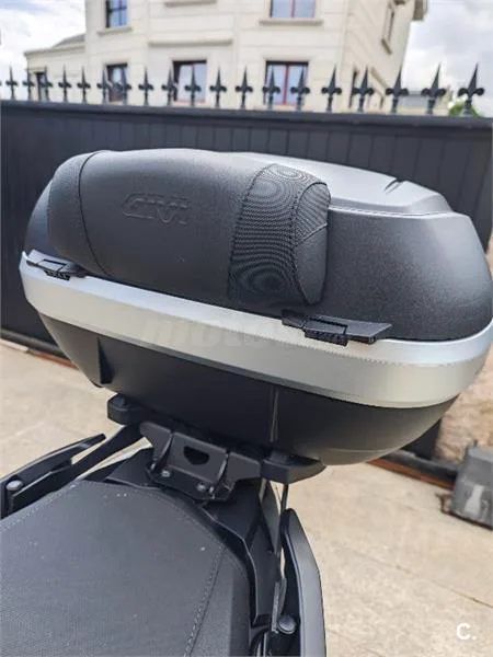 Kymco Xciting S 400 – Vista 5