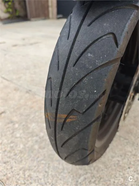 Kymco Xciting S 400 – Vista 6