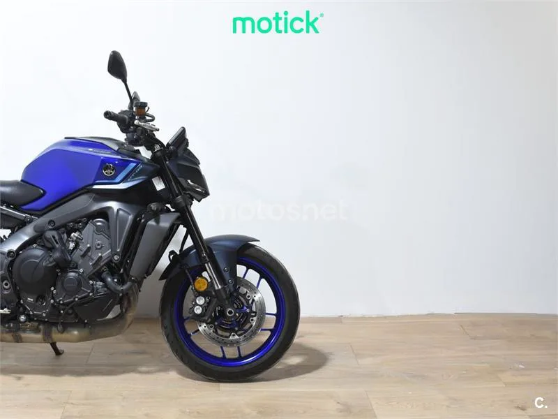Yamaha MT-09 – Vista 4