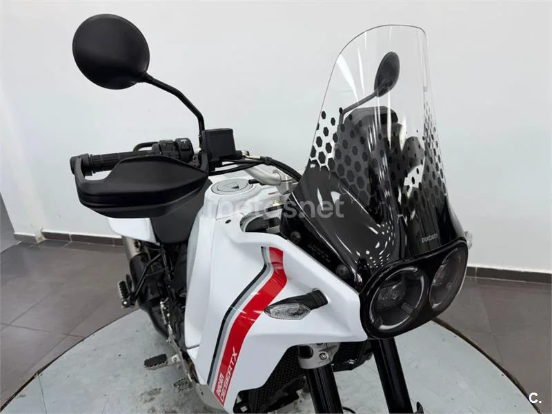 Ducati DesertX – Vista 25