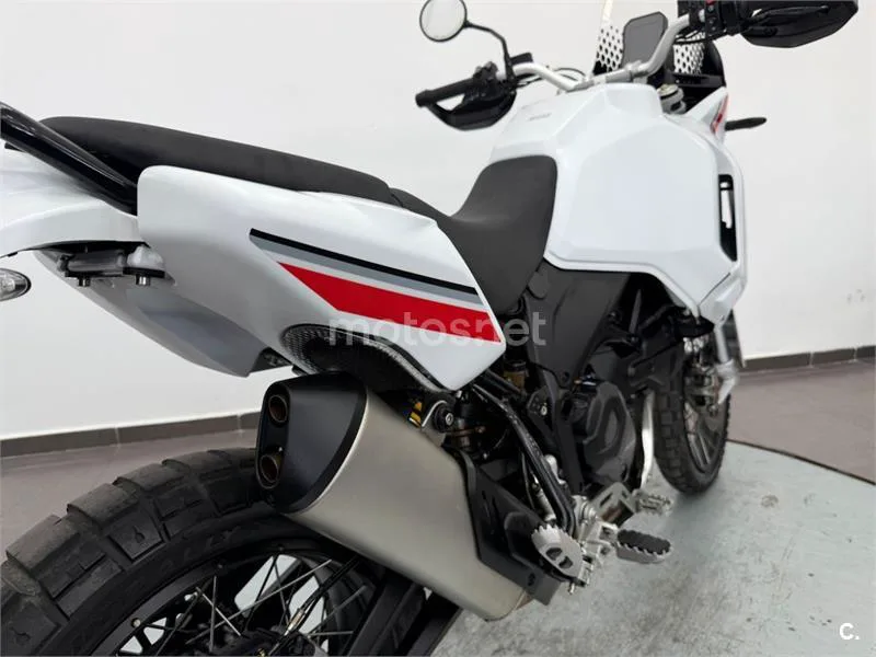 Ducati DesertX – Vista 6