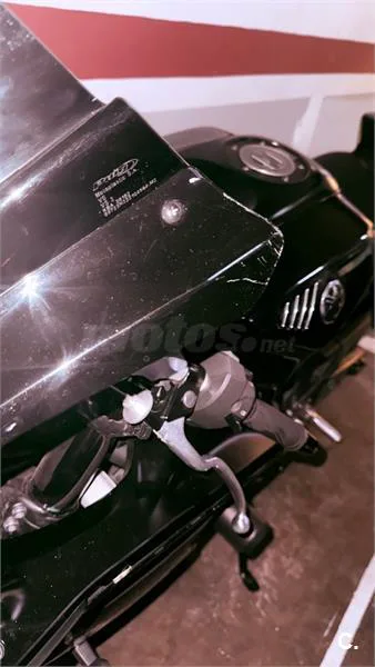Yamaha R7 – Vista 6