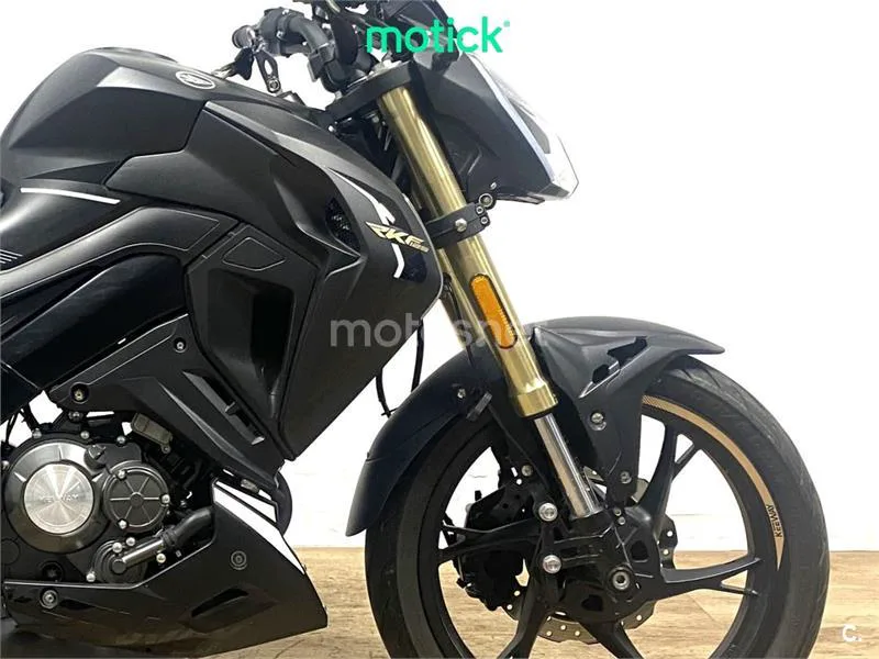Keeway RKF 125 – Vista 3