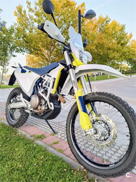 Husqvarna 701 Enduro – Vista 4