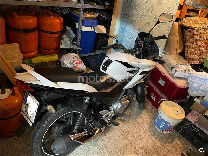 Honda CBF 125 – Vista 3
