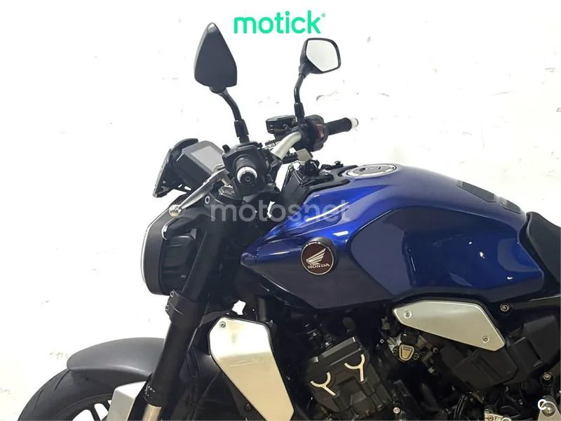Honda CB 1000R – Vista 4