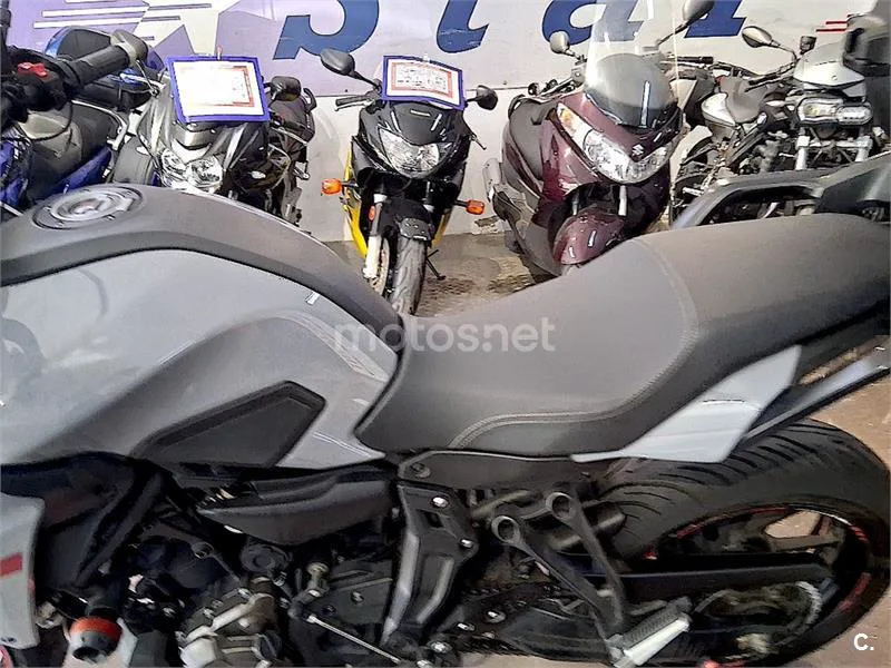 Yamaha Tracer 700 – Vista 14