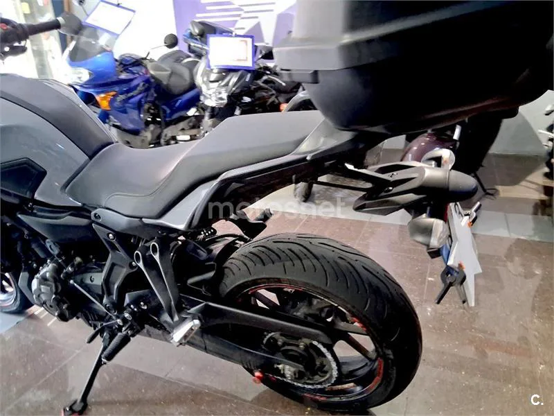Yamaha Tracer 700 – Vista 15