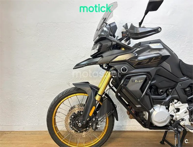 Voge 900 DSX – Vista 8