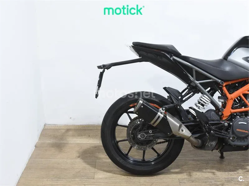 KTM 125 – Vista 3