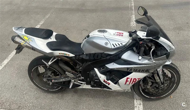 Yamaha R1 – Vista 3