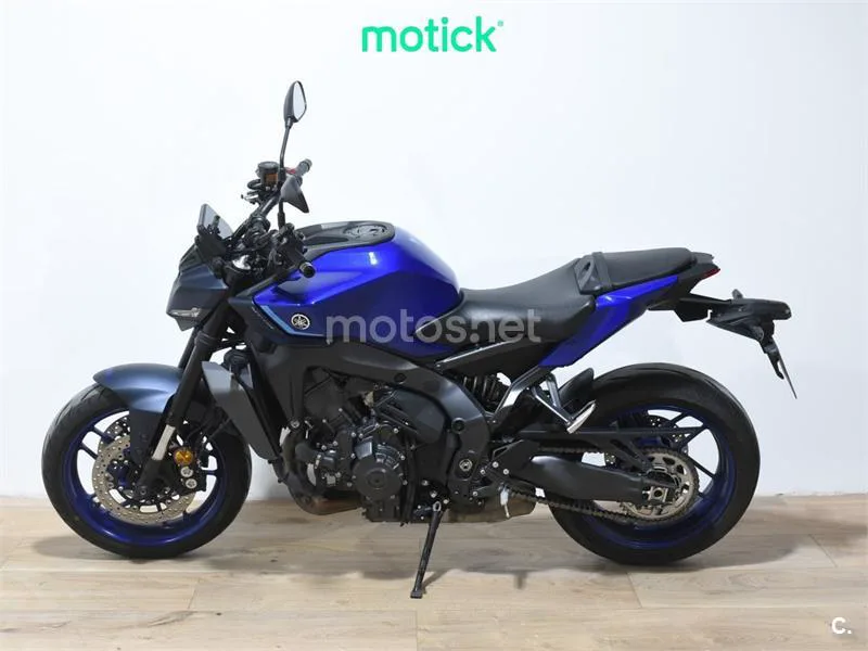 Yamaha MT-09 – Vista 7