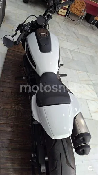 Harley-Davidson Sportster 1200 – Vista 4