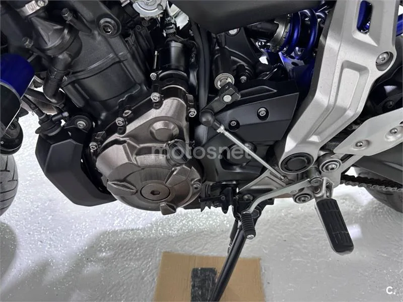 Yamaha MT-07 – Vista 14