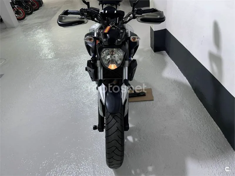 Yamaha MT-07 – Vista 17