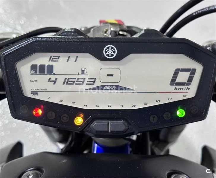 Yamaha MT-07 – Vista 10