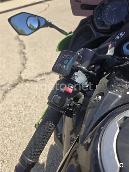 Kawasaki Ninja 650 – Vista 7