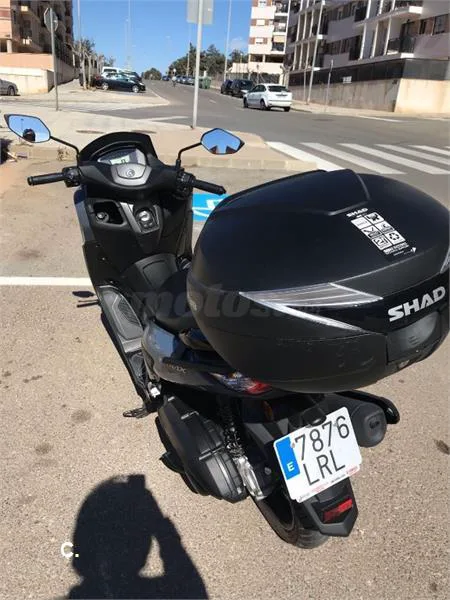 Yamaha NMAX – Vista 4