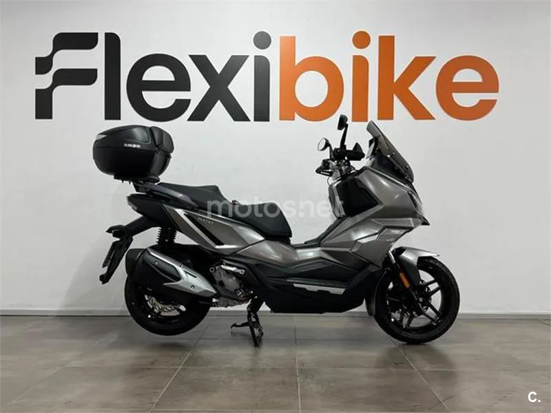 SYM ADX 300 – Vista 3
