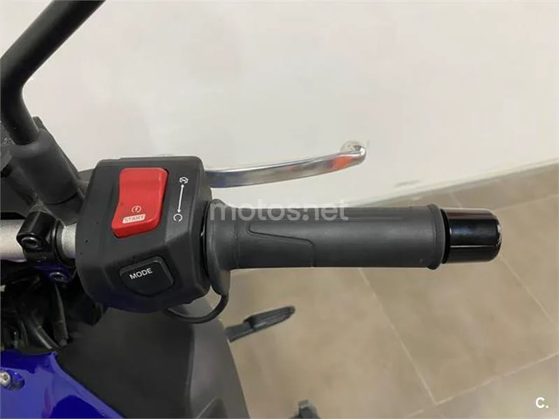 Yamaha MT-07 – Vista 14