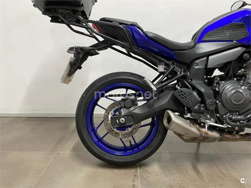 Yamaha MT-07 – Vista 7