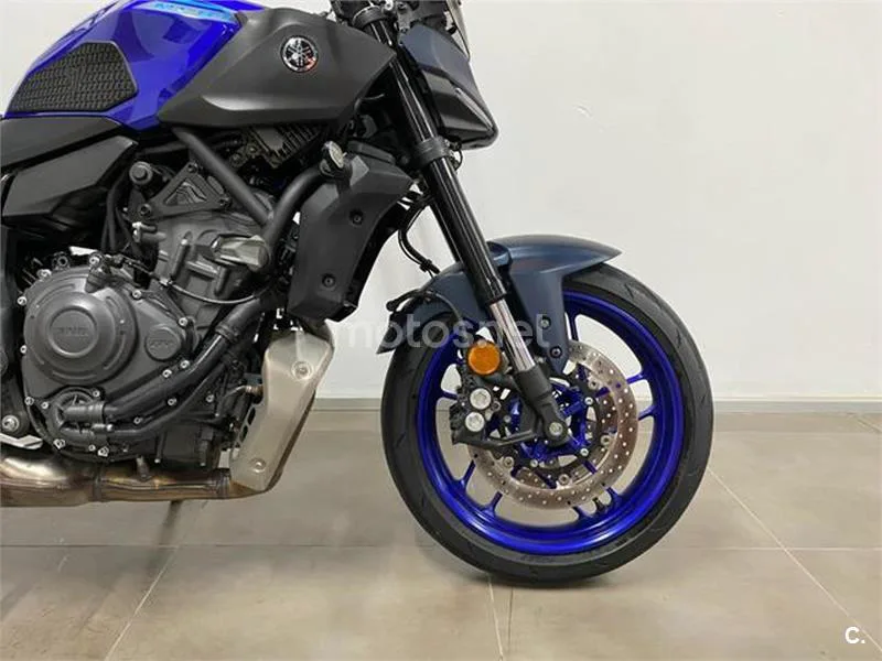Yamaha MT-07 – Vista 8
