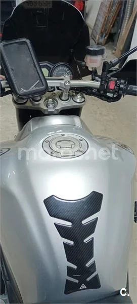 Yamaha FZ1 – Vista 9