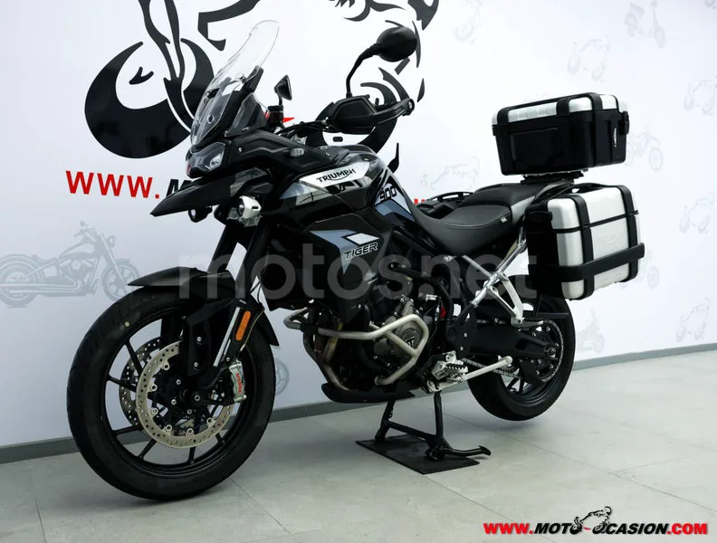 Triumph Tiger 900 – Vista 7